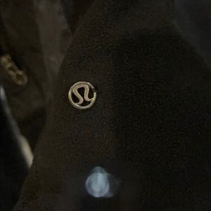 Black women’s lulu coat